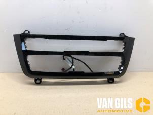 Gebruikte Dashboard deel BMW 3 serie Gran Turismo (F34) 320d 2.0 16V Prijs € 50,00 Margeregeling aangeboden door Van Gils Automotive