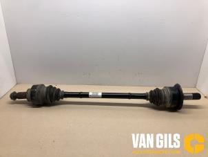 Gebruikte Aandrijfas rechts-achter BMW 3 serie Gran Turismo (F34) 320d 2.0 16V Prijs € 89,99 Margeregeling aangeboden door Van Gils Automotive