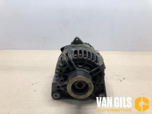 Gebruikte Alternator Renault Modus/Grand Modus (JP) 1.2 16V Prijs € 75,00 Margeregeling aangeboden door Van Gils Automotive