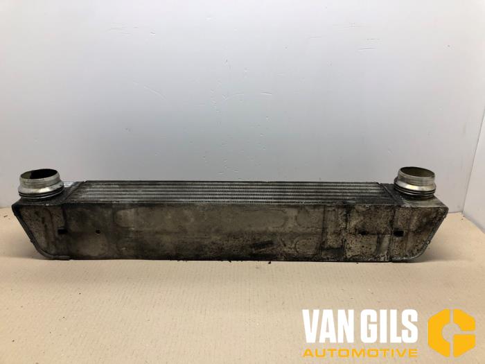 Gebruikte Intercooler BMW 5 serie (E60) 525d 24V Prijs op aanvraag aangeboden door Van Gils Automotive