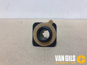 Nieuwe Pdc houder Volkswagen Transporter/Caravelle T5 2.0 TDI DRF Prijs € 36,29 Inclusief btw aangeboden door Van Gils Automotive