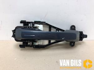 Gebruikte Portiergreep 4Deurs rechts-achter Polestar Polestar 2 82kWh Long Range Single Motor Prijs € 199,99 Margeregeling aangeboden door Van Gils Automotive