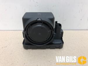 Gebruikte Alarm sirene Polestar Polestar 2 82kWh Long Range Single Motor Prijs € 159,99 Margeregeling aangeboden door Van Gils Automotive