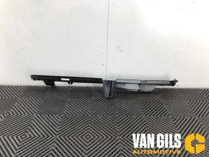 Gebruikte Afdekplaat diversen Polestar Polestar 2 82kWh Long Range Single Motor Prijs € 29,99 Margeregeling aangeboden door Van Gils Automotive