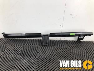 Gebruikte Afdekplaat diversen Polestar Polestar 2 82kWh Long Range Single Motor Prijs € 29,99 Margeregeling aangeboden door Van Gils Automotive