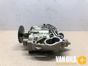 Gebruikte Oliepomp Audi A3 Sportback (8VA/8VF) 1.4 16V g-tron Prijs € 75,00 Margeregeling aangeboden door Van Gils Automotive