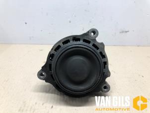 Gebruikte Motorsteun BMW 3 serie Touring (F31) 320i 2.0 16V Prijs € 30,00 Margeregeling aangeboden door Van Gils Automotive