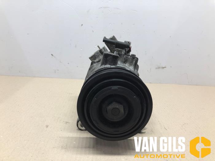 Gebruikte Pomp Airco BMW 3 serie Touring (F31) 320i 2.0 16V Prijs € 175,00 Margeregeling aangeboden door Van Gils Automotive
