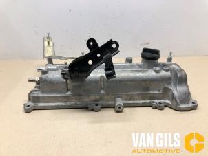 Gebruikte Kleppendeksel Toyota Yaris III (P13) 1.5 16V Hybrid Prijs op aanvraag aangeboden door Van Gils Automotive