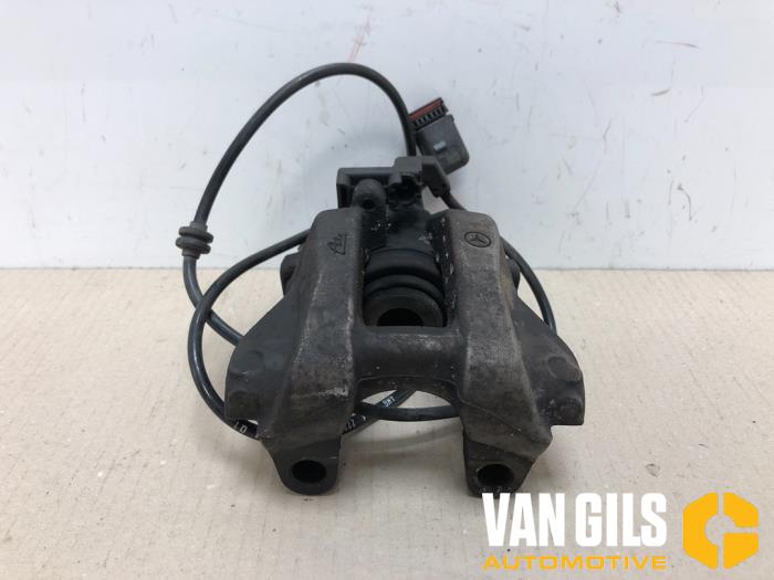 2X KAMOKA Bremsscheibe für AUDI A4 8D2 B5 01 95-11 00 A4 Avant 8D5 B5 0