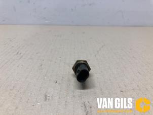 Gebruikte Temperatuursensor Motor Mercedes Vito (447.6) 2.0 116 CDI 16V Prijs op aanvraag aangeboden door Van Gils Automotive