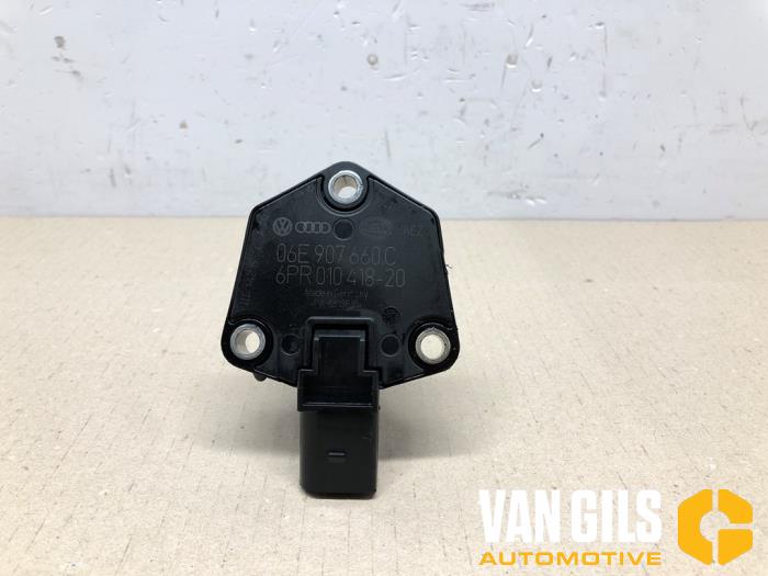 Gebruikte Olie niveau sensor Seat Leon (5FB) 1.0 TSI 12V Prijs op aanvraag aangeboden door Van Gils Automotive