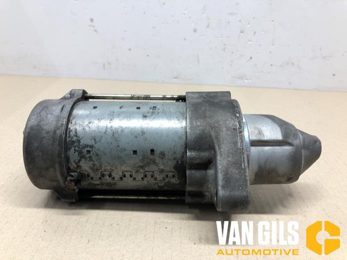 Gebruikte Startmotor Mercedes E (R207) E-200 2.0 Turbo 16V Prijs € 75,00 Margeregeling aangeboden door Van Gils Automotive