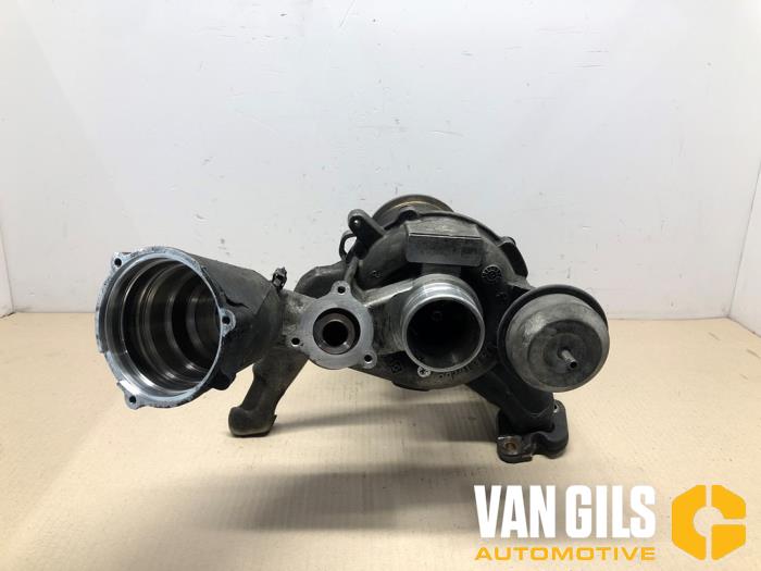 Gebruikte Turbo Mercedes E (R207) E-200 2.0 Turbo 16V Prijs € 199,99 Margeregeling aangeboden door Van Gils Automotive