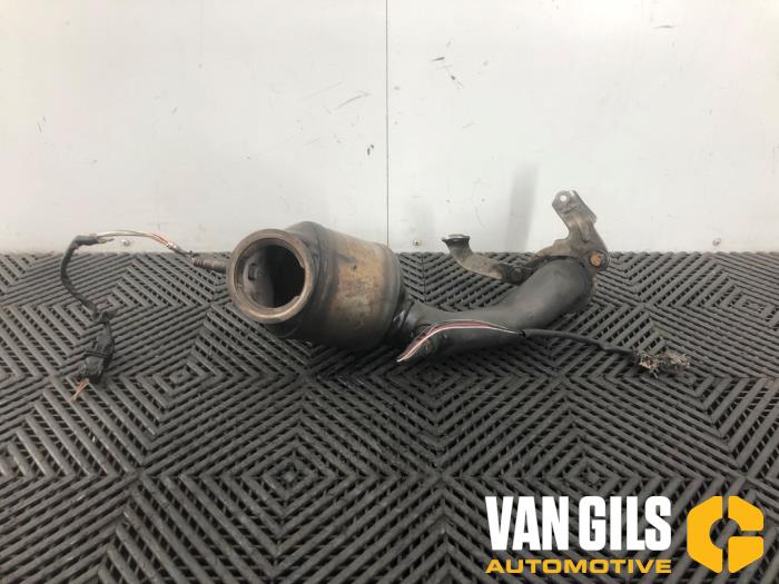 Gebruikte Katalysator Mercedes E (R207) E-200 2.0 Turbo 16V Prijs € 500,00 Margeregeling aangeboden door Van Gils Automotive