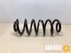 Gebruikte Schroefveer achter Volvo XC40 (XZ) Single Motor 69 kWh Prijs € 49,99 Margeregeling aangeboden door Van Gils Automotive