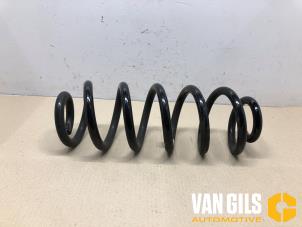 Gebruikte Schroefveer achter Volvo XC40 (XZ) Single Motor 69 kWh Prijs € 49,99 Margeregeling aangeboden door Van Gils Automotive