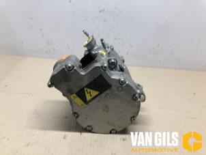 Gebruikte Pomp Airco Volvo XC40 (XZ) Single Motor 69 kWh Prijs € 750,00 Margeregeling aangeboden door Van Gils Automotive