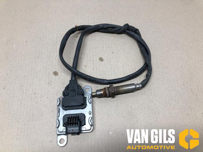Nox sensor van een Mercedes-Benz B (W247) 2.0 B-200d 2022