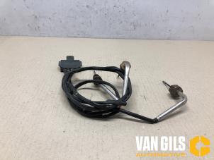 Gebruikte Uitlaat temperatuursensor Mercedes B (W247) 2.0 B-200d Prijs op aanvraag aangeboden door Van Gils Automotive