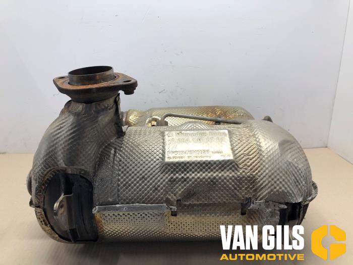 Gebruikte Roetfilter Mercedes B (W247) 2.0 B-200d Prijs € 750,00 Margeregeling aangeboden door Van Gils Automotive