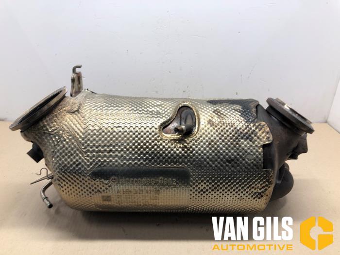 Gebruikte Roetfilter Mercedes Vito Tourer (447.7) 2.0 116 CDI 16V Prijs € 899,00 Margeregeling aangeboden door Van Gils Automotive