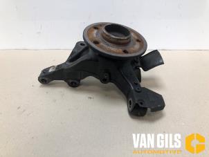 Gebruikte Asschenkel links-voor Mercedes Vito Mixto (447.7) 2.2 116 CDI 16V Prijs € 250,00 Margeregeling aangeboden door Van Gils Automotive