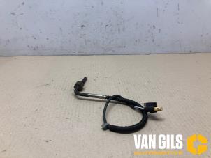 Gebruikte Uitlaat temperatuursensor Mercedes Vito Mixto (447.7) 2.2 116 CDI 16V Prijs € 40,00 Margeregeling aangeboden door Van Gils Automotive
