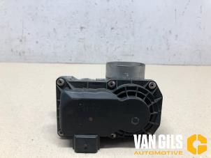 Gebruikte Gasklephuis Renault Modus/Grand Modus (JP) 1.2 16V Prijs € 149,99 Margeregeling aangeboden door Van Gils Automotive