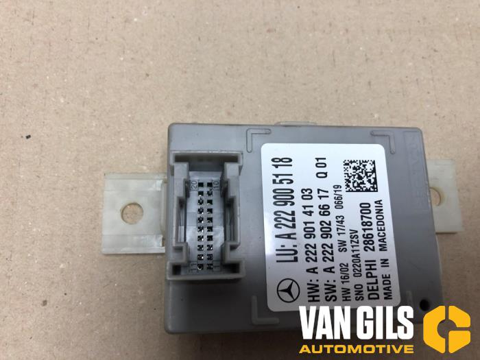 Gebruikte Verlichtings Module Mercedes C (W205) C-300 2.0 Turbo 16V Prijs € 49,99 Margeregeling aangeboden door Van Gils Automotive