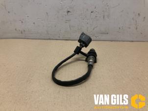 Gebruikte Lambda Sonde Mercedes CLA (117.3) 1.6 CLA-180 16V Prijs € 49,99 Margeregeling aangeboden door Van Gils Automotive