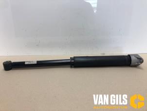 Gebruikte Schokdemper links-achter Ford Fiesta 7 1.0 EcoBoost 12V 100 Prijs € 29,99 Margeregeling aangeboden door Van Gils Automotive