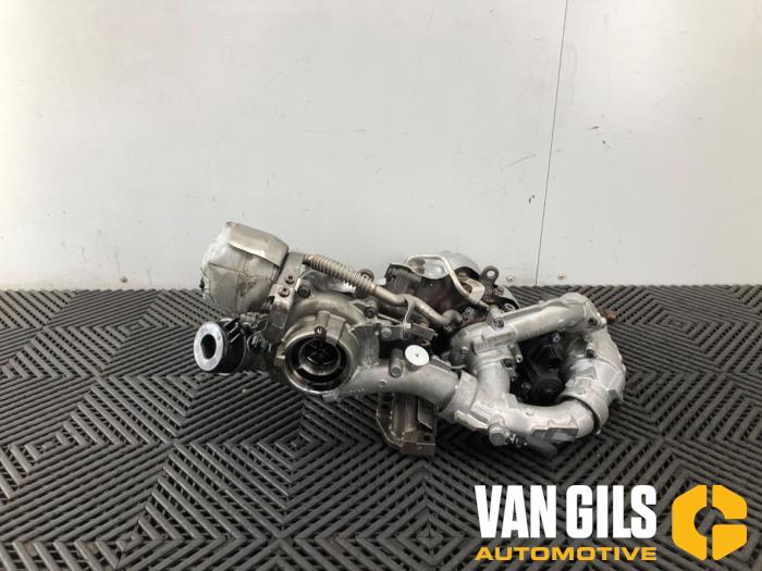 Gebruikte G-lader Volkswagen Transporter T6 2.0 TDI 204 Prijs € 1.499,99 Margeregeling aangeboden door Van Gils Automotive