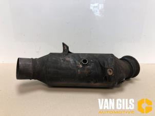 Gebruikte Katalysator BMW 5 serie (F10) 530i 24V TwinPower Turbo Prijs € 599,99 Margeregeling aangeboden door Van Gils Automotive