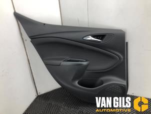 Gebruikte Portierbekleding 4Deurs links-achter Opel Astra K 1.0 Turbo 12V Prijs op aanvraag aangeboden door Van Gils Automotive