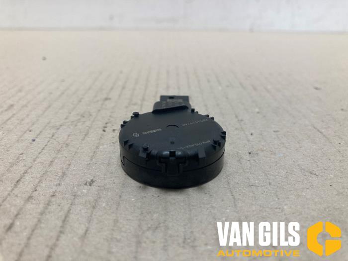 Sensor regen van een Nissan Qashqai (J12) 1.5 VC-T e-Power 16V 2023