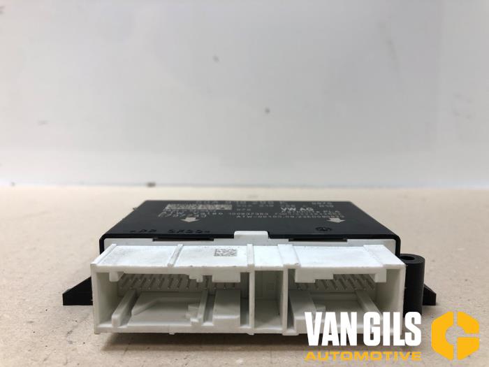 Gebruikte PDC Module Seat Ateca (5FPX) 2.0 TDI SCR Prijs € 125,00 Margeregeling aangeboden door Van Gils Automotive
