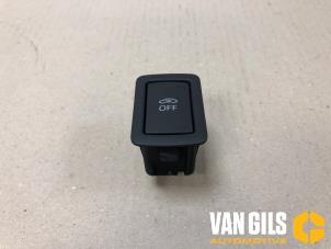 Gebruikte Schakelaar Audi A6 Avant (C7) 3.0 TDI V6 24V Quattro Prijs € 29,99 Margeregeling aangeboden door Van Gils Automotive