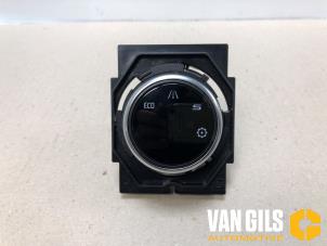 Gebruikte Standenschakelaar automaatbak Seat Ateca (5FPX) 2.0 TDI SCR Prijs € 65,00 Margeregeling aangeboden door Van Gils Automotive