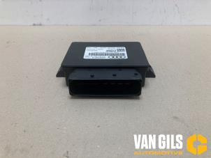 Gebruikte Handrem Module Audi A6 Avant (C7) 3.0 TDI V6 24V Quattro Prijs € 49,99 Margeregeling aangeboden door Van Gils Automotive