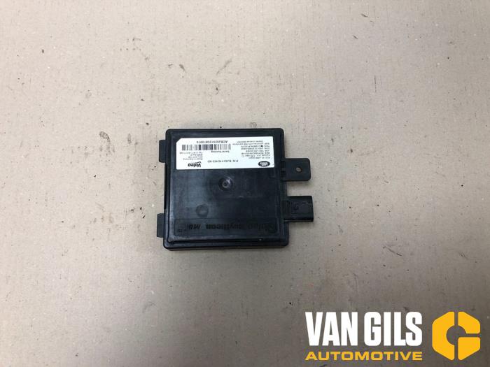 Gebruikte Dode hoek sensor Landrover Range Rover Evoque (LVJ/LVS) 2.0 Si4 240 16V 5-drs. Prijs € 124,99 Margeregeling aangeboden door Van Gils Automotive
