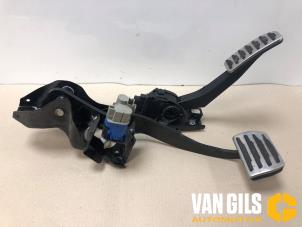 Gebruikte Gaspedaal Landrover Range Rover Evoque (LVJ/LVS) 2.0 Si4 240 16V 5-drs. Prijs € 74,99 Margeregeling aangeboden door Van Gils Automotive