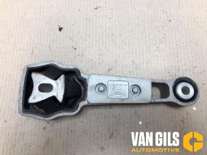 Gebruikte Motorsteun Landrover Range Rover Evoque (LVJ/LVS) 2.0 Si4 240 16V 5-drs. Prijs € 49,99 Margeregeling aangeboden door Van Gils Automotive