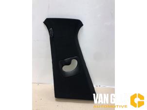 Gebruikte Stijl midden-links BMW 5 serie Touring (F11) 520d 16V Prijs € 30,00 Margeregeling aangeboden door Van Gils Automotive