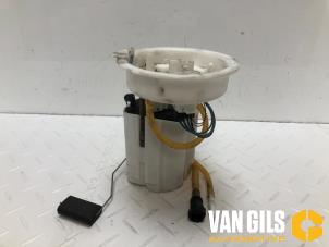 Gebruikte Brandstofpomp Elektrisch BMW X1 (F48) xDrive 28i 2.0 16V Twin Power Turbo Prijs € 130,00 Margeregeling aangeboden door Van Gils Automotive
