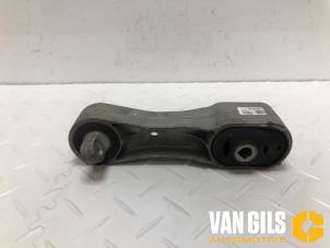 Gebruikte Motorsteun BMW X1 (F48) xDrive 28i 2.0 16V Twin Power Turbo Prijs op aanvraag aangeboden door Van Gils Automotive