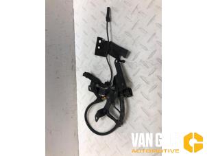 Gebruikte Sensor ABS Nissan Qashqai (J12) 1.5 VC-T e-Power 16V Prijs € 225,00 Margeregeling aangeboden door Van Gils Automotive