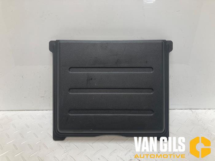 Gebruikte Diversen Nissan Qashqai (J12) 1.5 VC-T e-Power 16V Prijs € 45,00 Margeregeling aangeboden door Van Gils Automotive