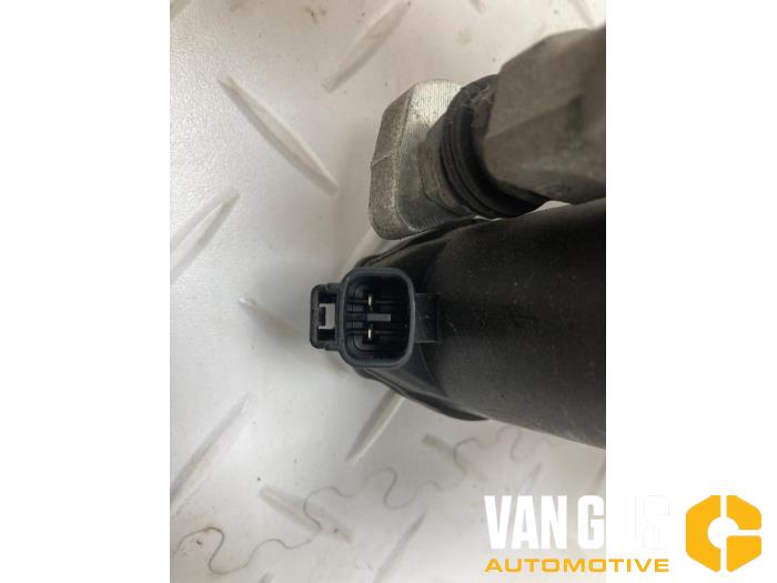 Remklauw (Tang) rechts-achter van een Toyota Yaris IV (P21/PA1/PH1) 1.5 12V Hybrid 115 2023