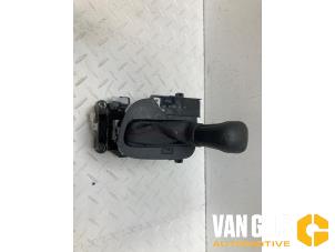 Gebruikte Pook Toyota Yaris IV (P21/PA1/PH1) 1.5 12V Hybrid 115 Prijs € 49,99 Margeregeling aangeboden door Van Gils Automotive